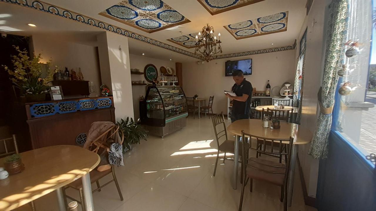 Hotel Azul De La Plaza By Chat Noir Cuenca Exterior photo